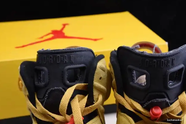 Rep LUCY TRAVIS SCOTT JORDAN X CN1084-300 YELLOW AIR 6 0417